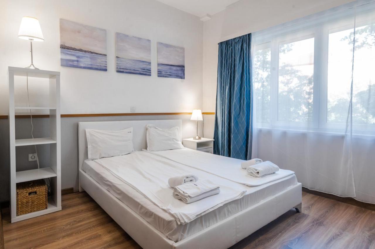 Charming Studio On Vitosha Street By Flat Mаnager โซเฟีย ภายนอก รูปภาพ